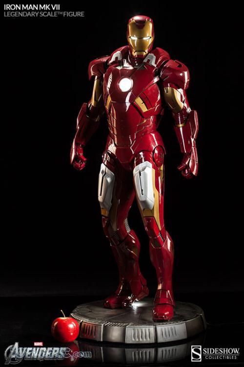 Sideshow legendary hot sale scale iron man