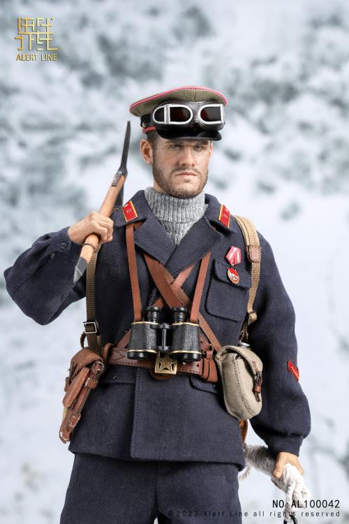 German Army Soldier - World War II - Alert Line 1/6 Scale Figure